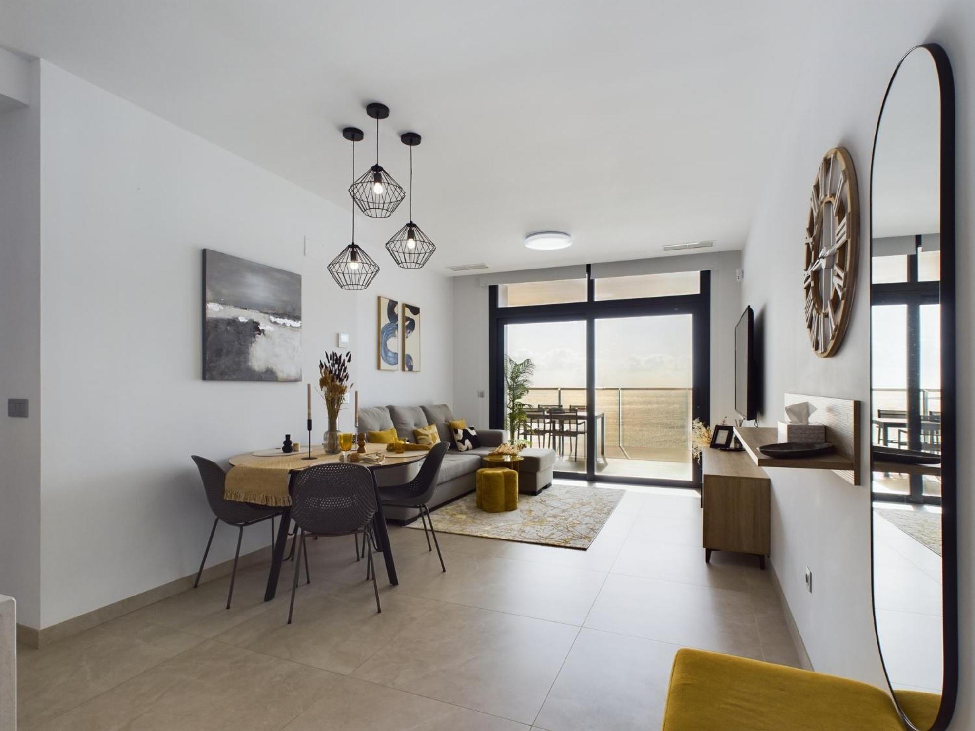 Sunset Cliffs Yellow Apartment Benidorm
